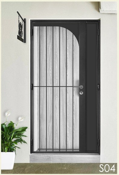 mild steel gate S series S04 - Modern & Minimalist