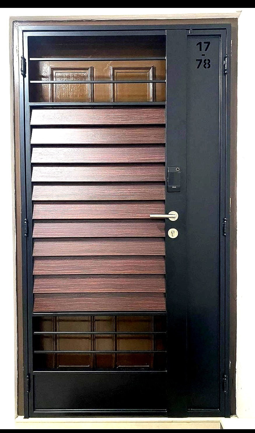 mild steel gate 30 (Wood Grain) Privacy Gate