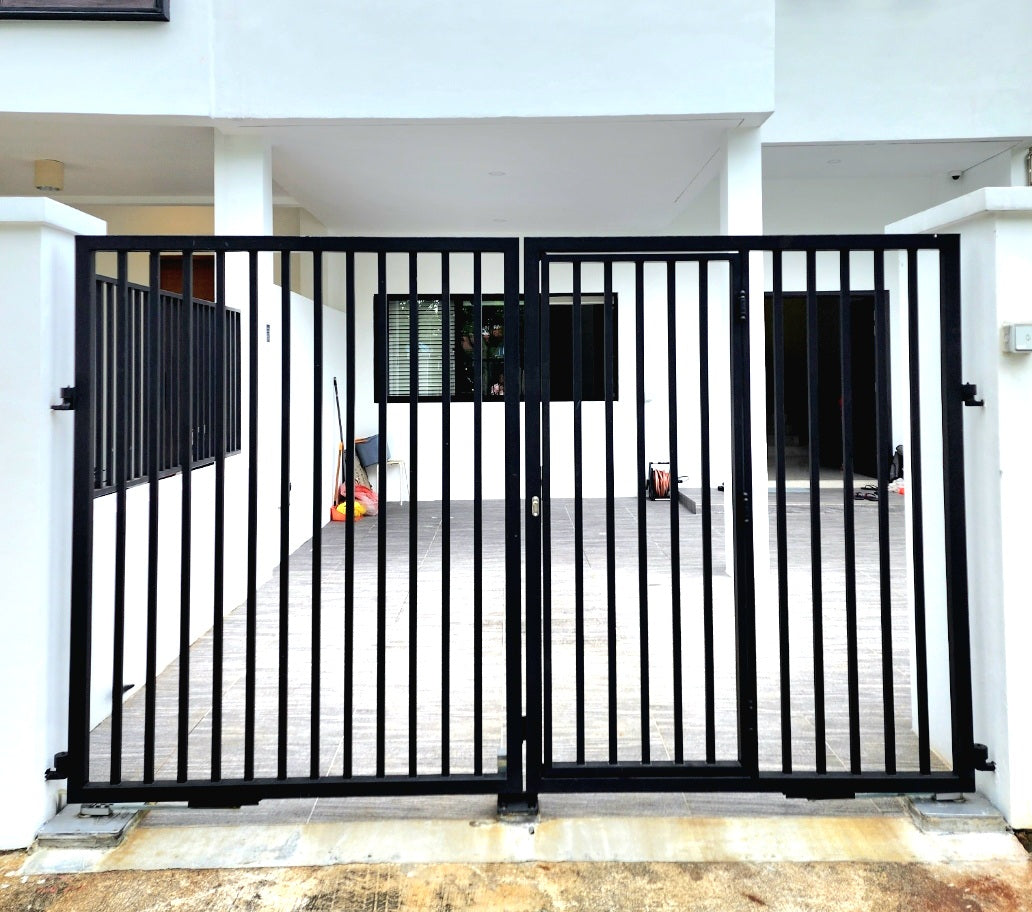 Mild Steel Landed Driveway gate 7 (Inclusive of Outdoor PU Paint)