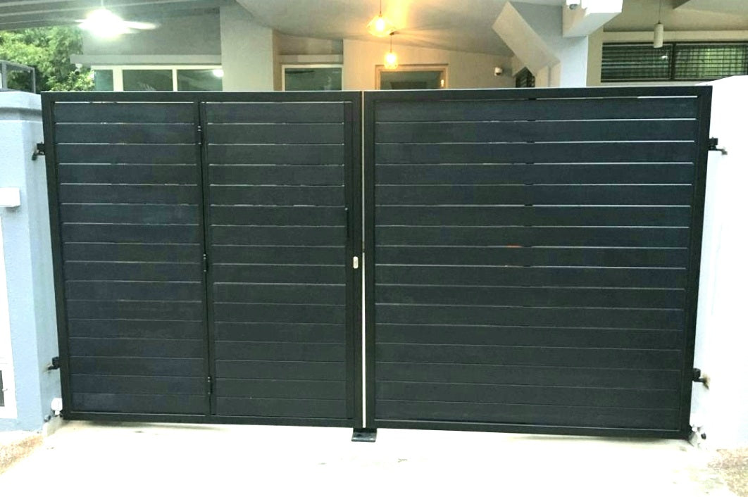 Mild Steel Driveway gate 5 - Aluminium woodgrain infill (Inclusive of Outdoor PU Paint)