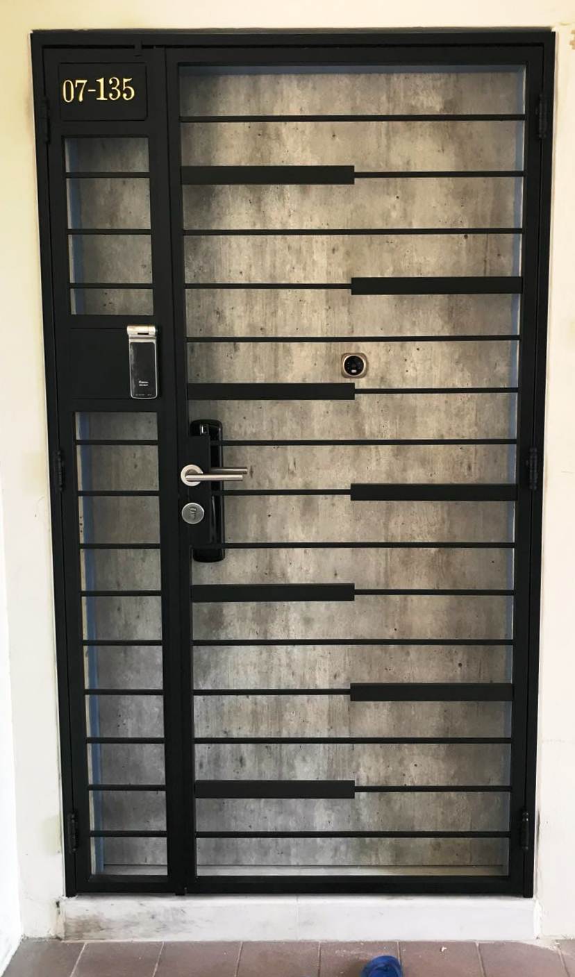 Mild Steel Gate 11 | Modern & Minimalist Design